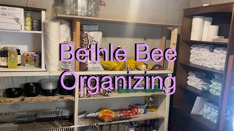 I Organized this Laundry Room/Panrty for Free for a family of 9 people (Organizing for Free)