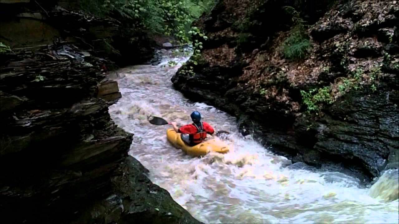 Ohio whitewater kayaking - YouTube