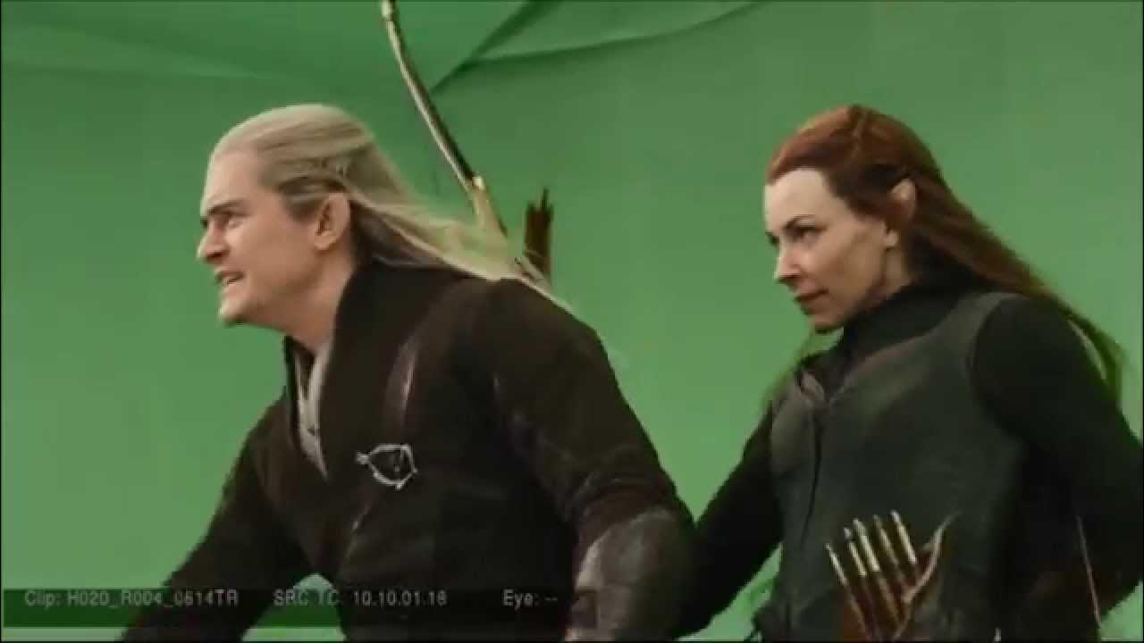 Katta kokrakli etuk yashirin kamera Yalangoch qora sochli qiz