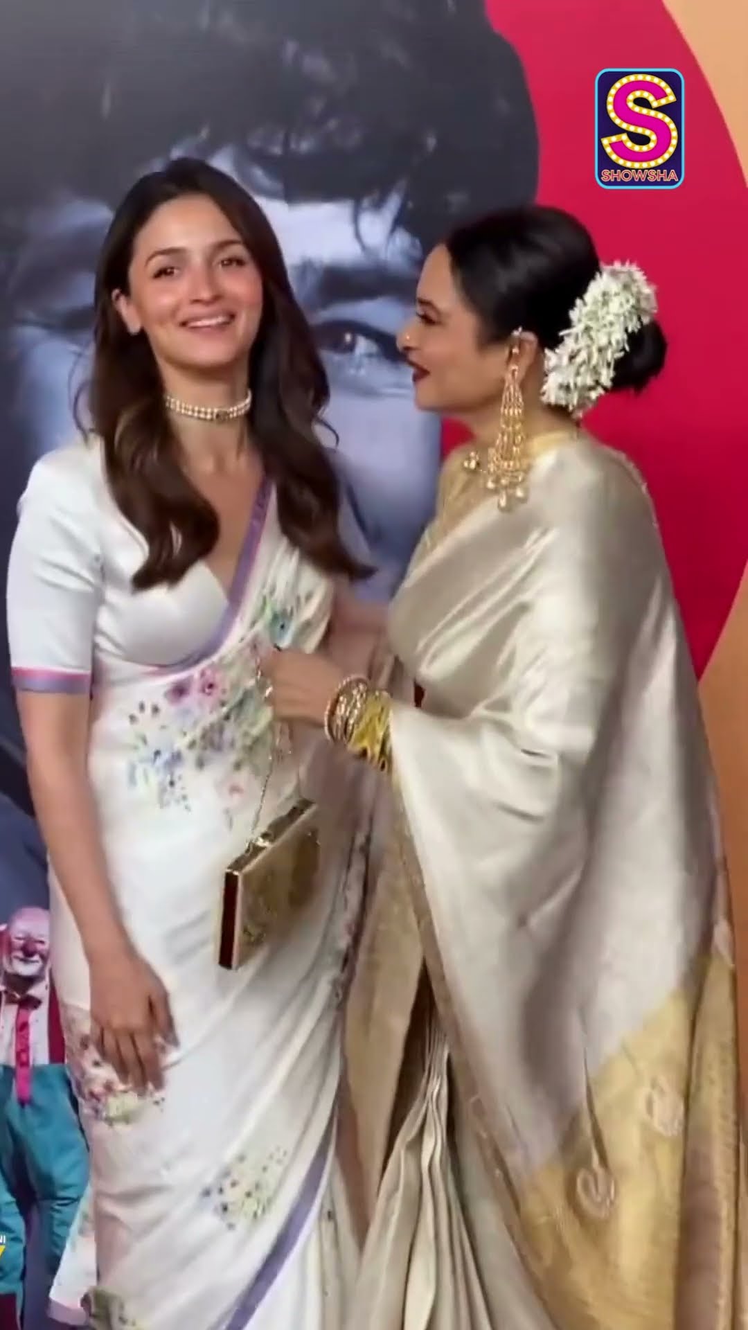 Rekha And Alia Together! Two Generational Beauties, Both Slaying In Classic Sarees | N18S