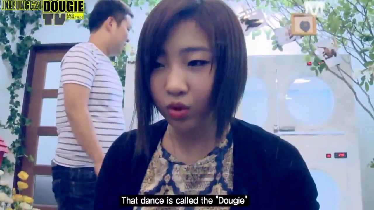 DOUGIETV : Cute / Funny cuts of Dougie and Minzy from 2NE1TV