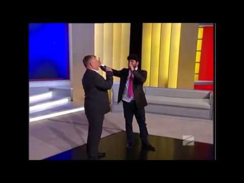 ცოტა ენა დაიმოკლე, ქალს უხდება სინაზე!