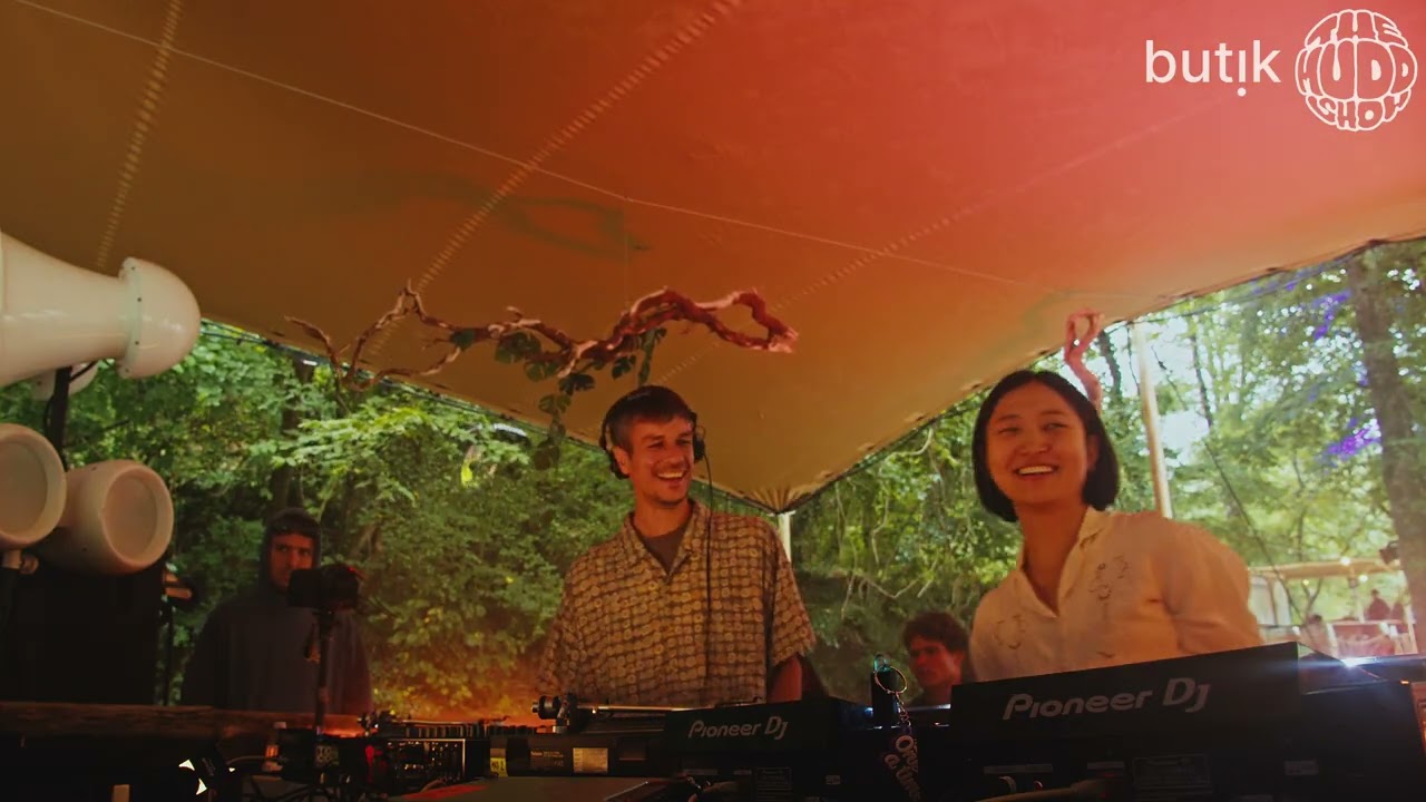 Simm. b2b Joan Hong | themuddshow x Butik