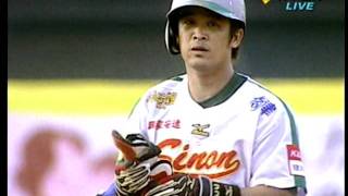 20110604象牛戰一局下張阿火二壘安打+BBG