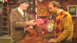 André Van Duin De Klokkenwinkel.