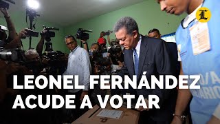 Leonel Fernández al votar: No hay incidentes de gran magnitud