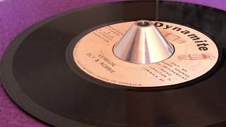 SLY &amp; ROBBIE ~ Version (CARLTON LIVINGSTON ~ Rumours, Solomon Riddim, B Side)