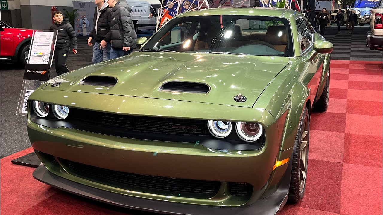 Dodge Challenger SRT Hellcat + Redeye WideBody! AT Graphics Shoot!