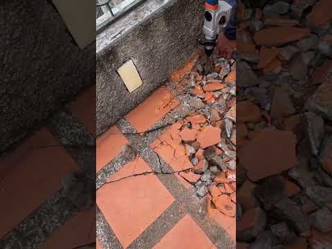 Pavimentação e demolição