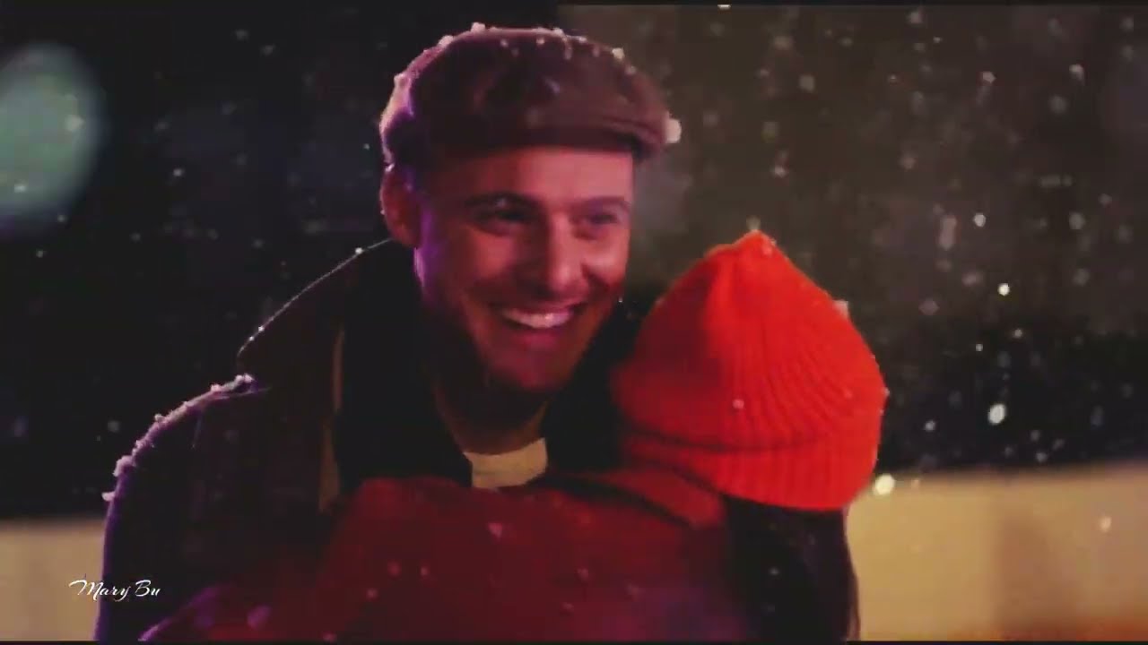 Серкан и Эда  | Постучись в мою дверь  |  Как ты паришь