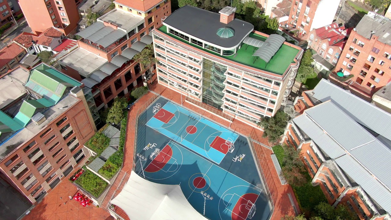 VOLANDO EN DRONE 4K - BOGOTA - CHAPINERO RESIDENCIAL , UNIVERSITARIO Y