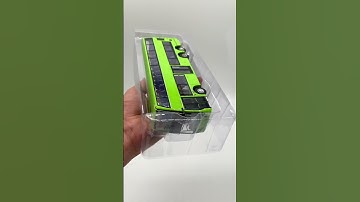 Unboxing Singapore Double Decker Bus Model