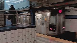 R160 #9901 (E) + R211A #4219 (A) leaving 42 Street - Port Authority Bus Terminal