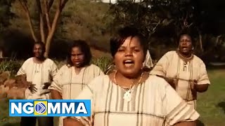 SHETANI YUKO BUSY - GLORY CHOIR AIC UMOJA 2 ( VIDEO)