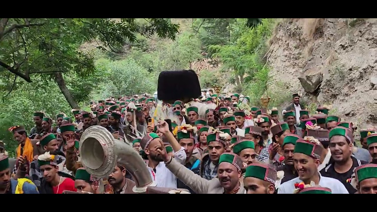 07/07/2024 🕉jai jabbal Narayan ji🕉 kinnauri Tapri (forest sholtu)
