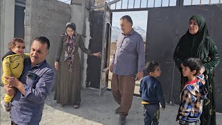 Download Lagu Farm sale offer, what is the neighbor hiding? MP3