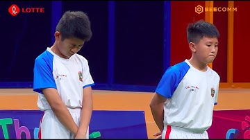 Hai cầu thủ nhí bật khóc khi phải tự quyết định ai xứng đáng đi tiếp? | CẦU THỦ NHÍ 2021