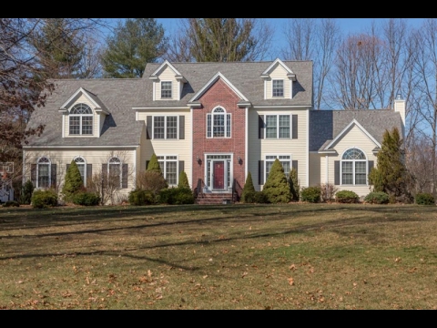 6 Surrey Ln, Salem, NH home video tour