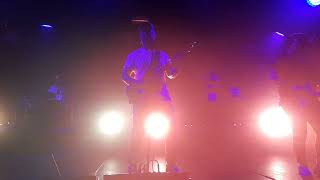 seksendört feat. seyirciler - dokunma (live) (24 şubat 2024 kadıköy konseri) (açıklamayı okuyun)
