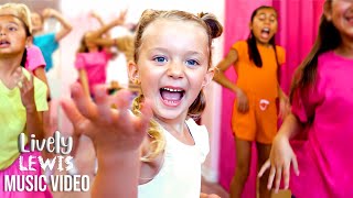 Download lagu FURBYS WORLD (Lively Lewis Show )