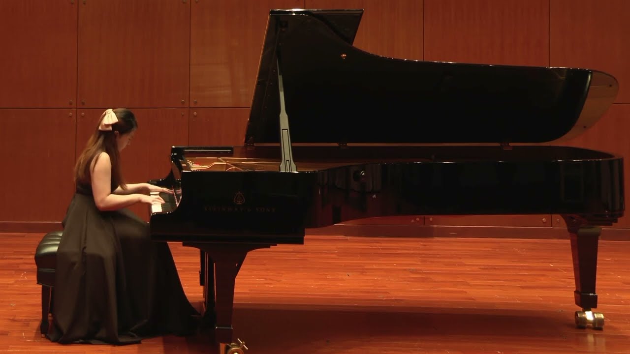 Chopin Etude Op.10 No.12 “Revolutionary” | Chloe Chung