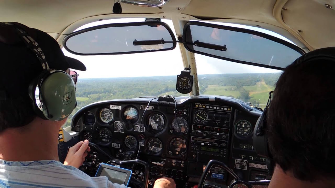 Westport, Ontario (CRL2) - approach to airport