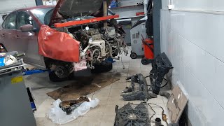 видео: Жесть на СТО или будни автомехаников #106. VW Touareg стук ДВС. Уставший VW Polo. ВАЗ 2110 страдалец картинка: Жесть на СТО или будни автомехаников #106. VW Touareg стук ДВС. Уставший VW Polo. ВАЗ 2110 страдалец