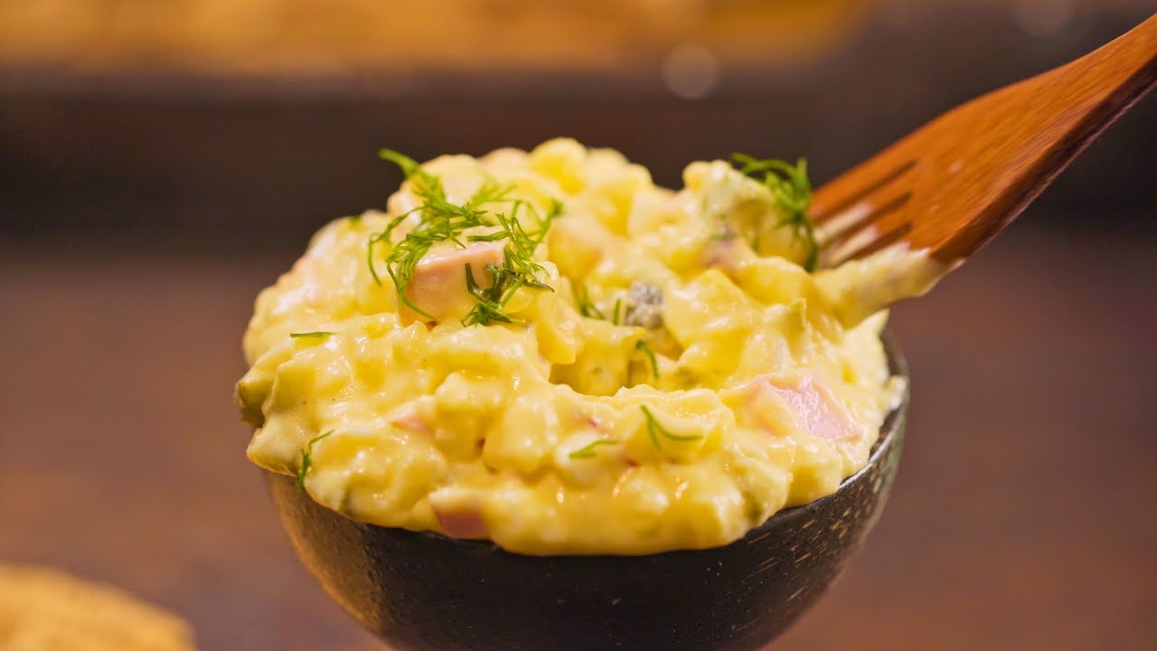 Got Potatoes at Home? Make This German Christmas Potato Salad — Crazy Easy & So Delicious! 🎄🥔😍