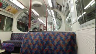 LU 1972 stock Mk2 3558 doors closing