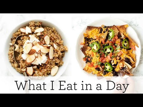 WHAT I EAT IN A DAY ‣‣ Cozy Vegan Winter Meals