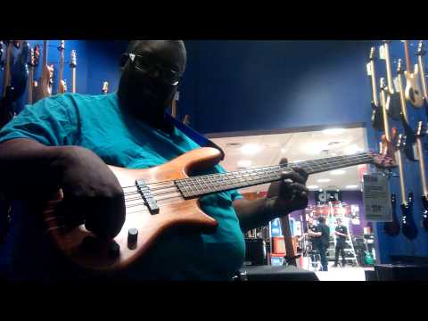 washburn-t24nmk-(taurus-series)-bass---maxproud