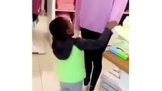 Cute Kid Screams On Hand Fall Of Statue After Dancing With It