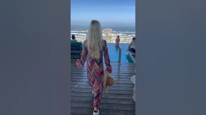 Swimming in the worlds tallest infinity pools! Best Thing to do in Dubai! #dubai #travel #shorts