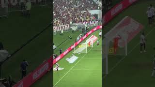 ⚽️ ¡GOL DE FLAMENGO! Cabezazo de Pedro Guilherme tras centro de De Arrascaeta y 2-0 sobre Fluminense