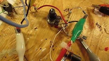 Basic 1 transistor radio oscillator for frequencies between 400 KC and 6 MC or higher schematic/demo