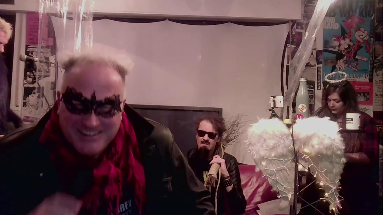 Marco Pankows Punk & Poetry Slam Bang online live #3 Knecht Ruprecht feat. Nils (Strassenjungs)