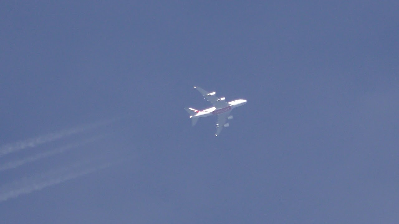 airshow schedule upload Airbus A380 A6 EDL Emirates MAN 2 DXB seen Titchwell Norfolk 14nov18 154p 32kft