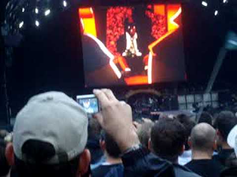 AC/DC Cologne Intro 19.5.2009 black Ice Tour - YouTube
