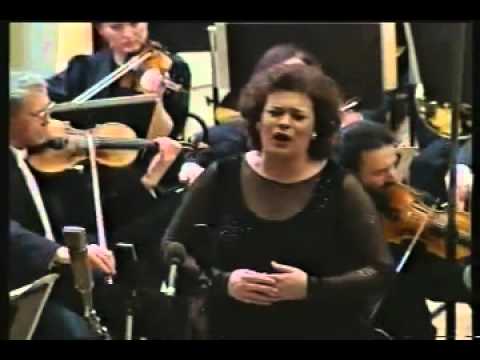 Violeta Urmana - Liebestod - Tristan und Isolde