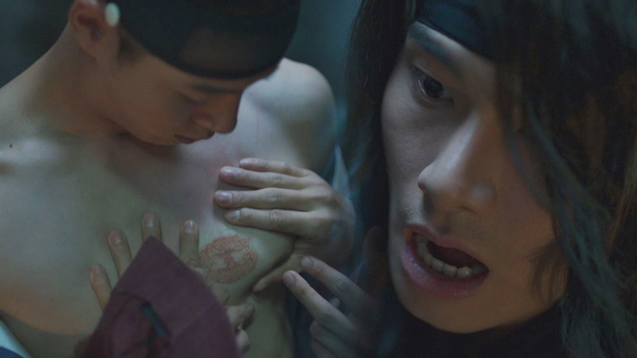 이이경, 윤시윤 가슴을 주물~주물~ 