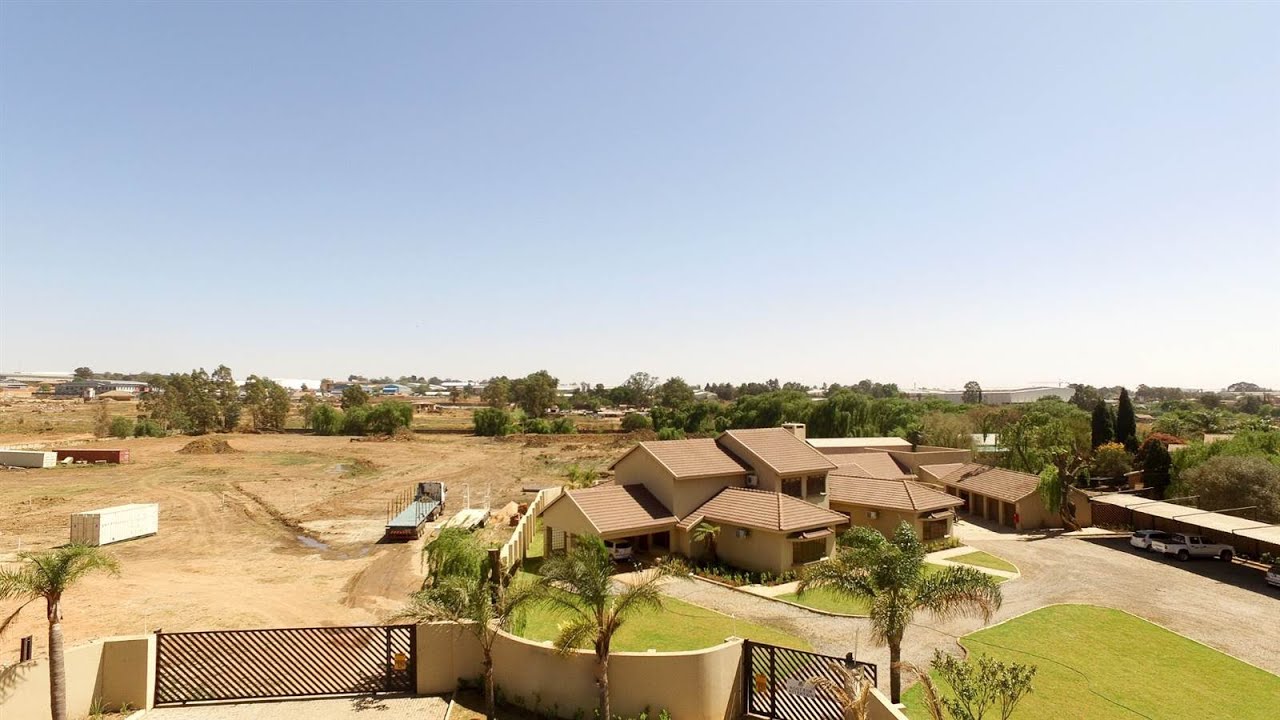 4 ha Farm for sale in Gauteng East Rand Kempton Park Pomona