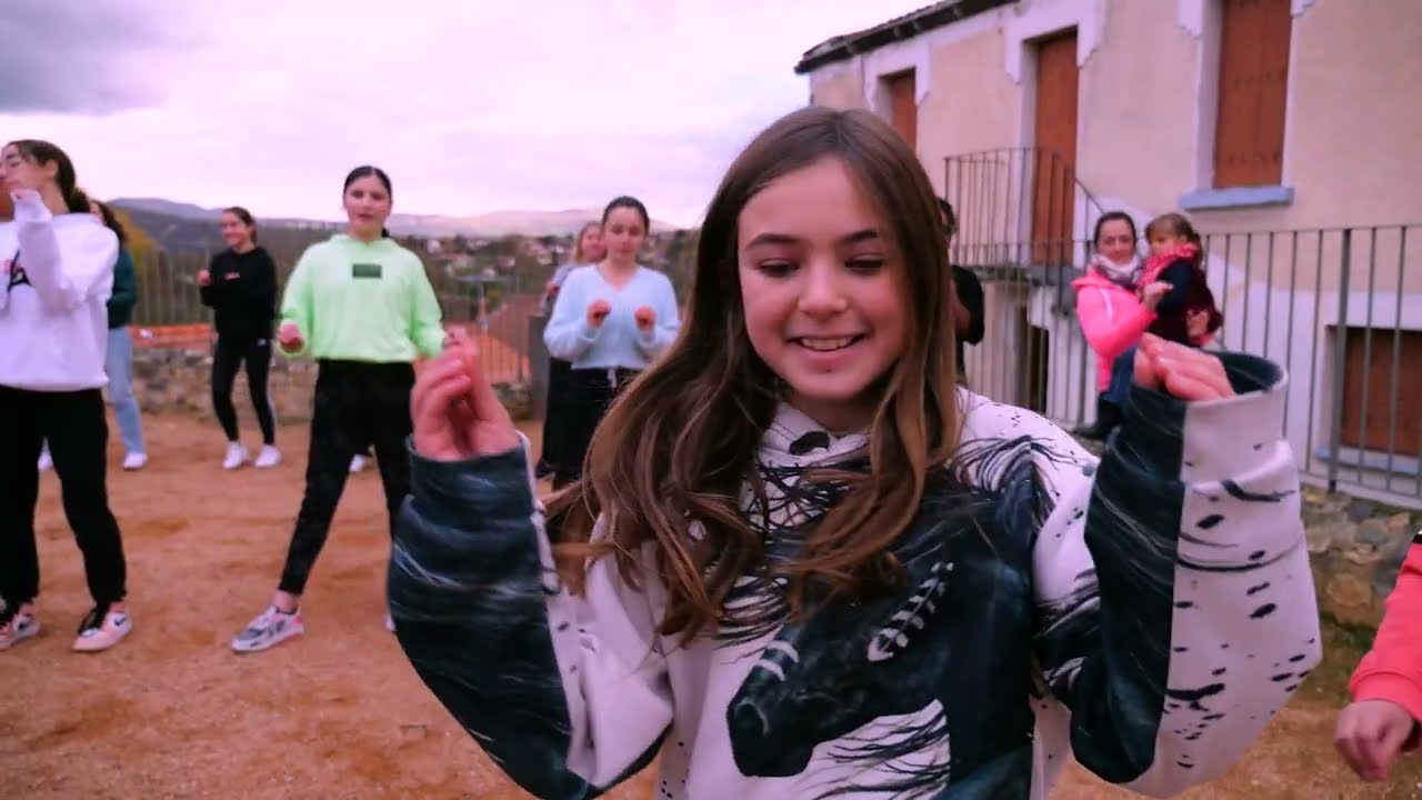 Jo Lakro feat Htagadeux Duo- RESPECT