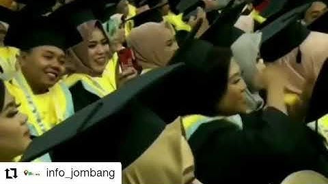 Heboh ...!!!! Wisuda joget kartonyono medot janji