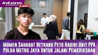 Sahabat Betrand Peto Hadir di PPA Polda Metro Jaya, Jalani Pemeriksaan