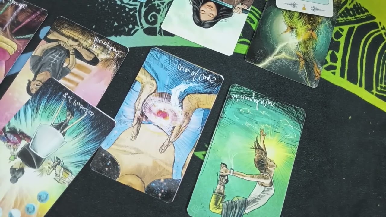 اختر كارت حط شخص في بالك مشاعره تجاهك فى اللحظه دى سواء حبيب أو كراش 