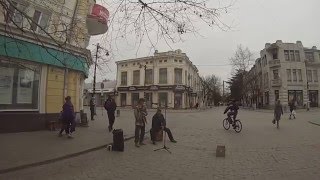 Уличный музыкант Симферополь