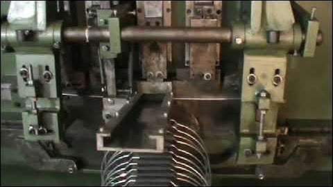 MANUAL LOSE GRIP BUCKET HANDLE MAKING MACHINE