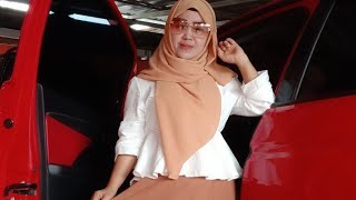 Download Lijung Mak Cawa Cipt,l.komar . Lagu Lampung Terbaru Yuliana Video MP3 Lijung Mak Cawa Cipt,l.komar . Lagu Lampung Terbaru Yuliana