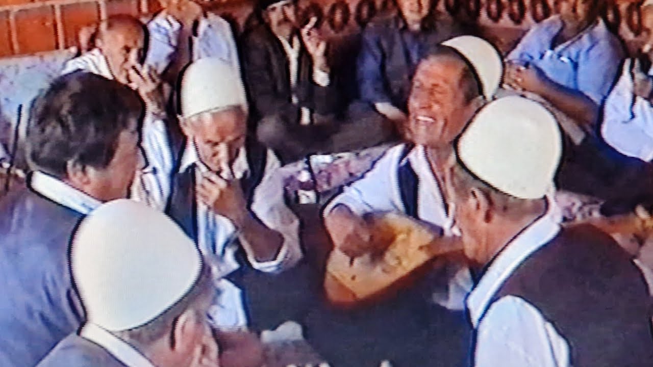 Mleqani & Izbica - Tri kenge folklorike