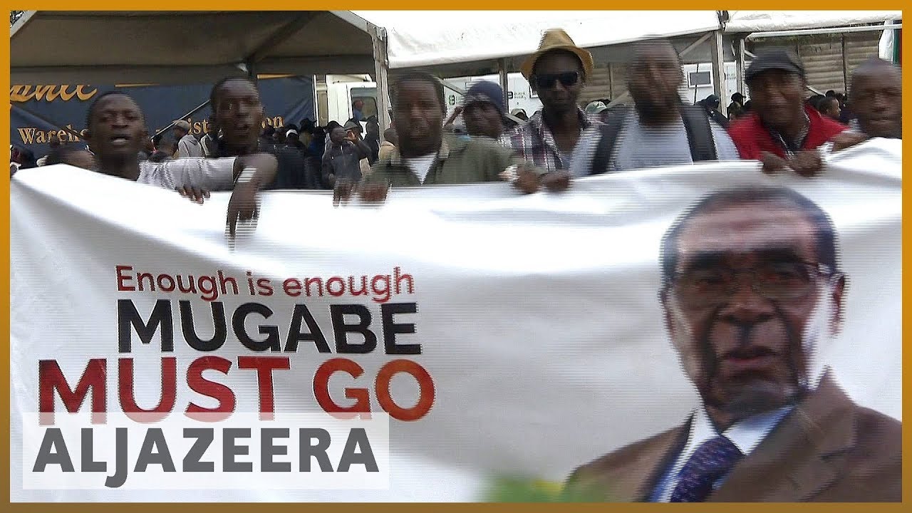 🇿🇼 بعد مرور عام على حكم موغابي، لا تزال الآمال في زيمبابوي جديدة ضئيلة | الجزيرة الإنجليزية